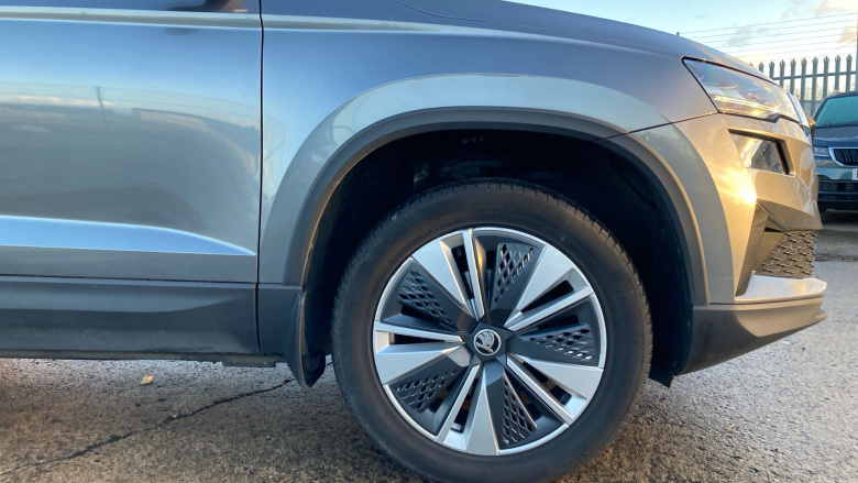 Skoda Karoq 1.0 TSI SE Drive 5dr Petrol Estate